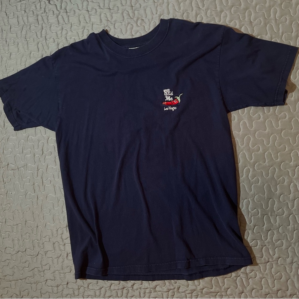 VNTG-Y2K- Las Vegas t-shirt-Gildan Heavy cotton- sz L